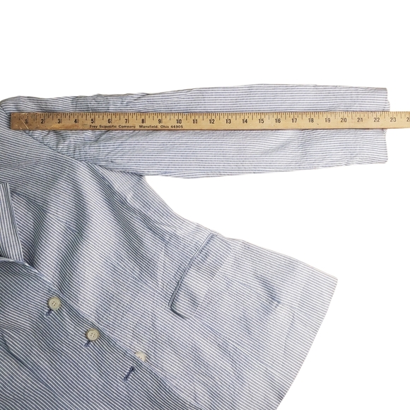 Talbots Blue and White Striped Blazer. Seersucker. 8 - Picture 8 of 9